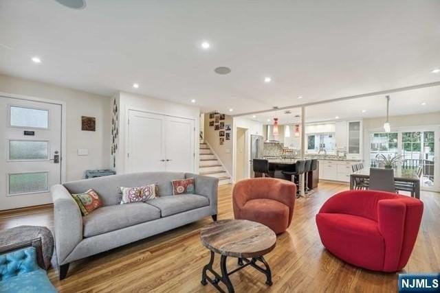 19 Center St - Photo 2 of 21