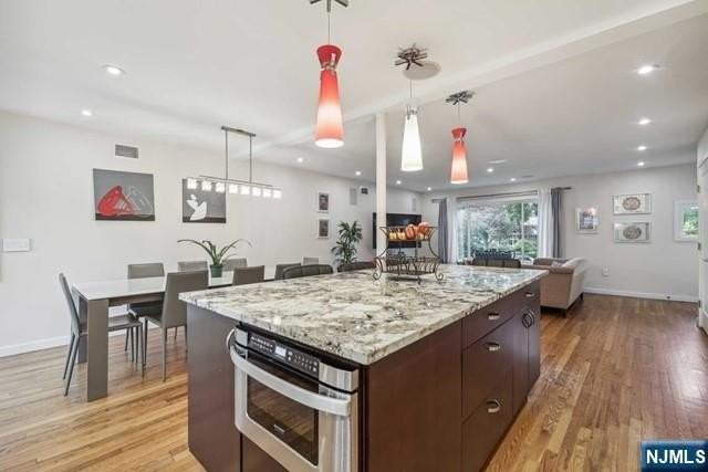 19 Center St - Photo 5 of 21