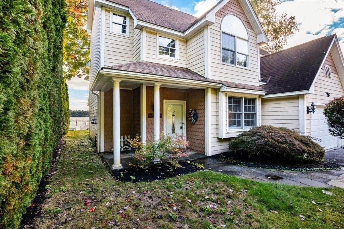 50 Paugus Park Rd - Photo 2 of 49