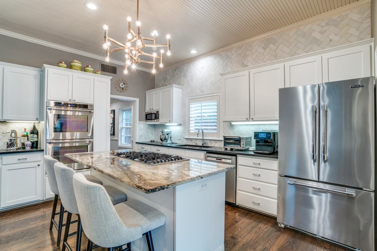 3312 Villanova St #1 - Photo 5 of 16