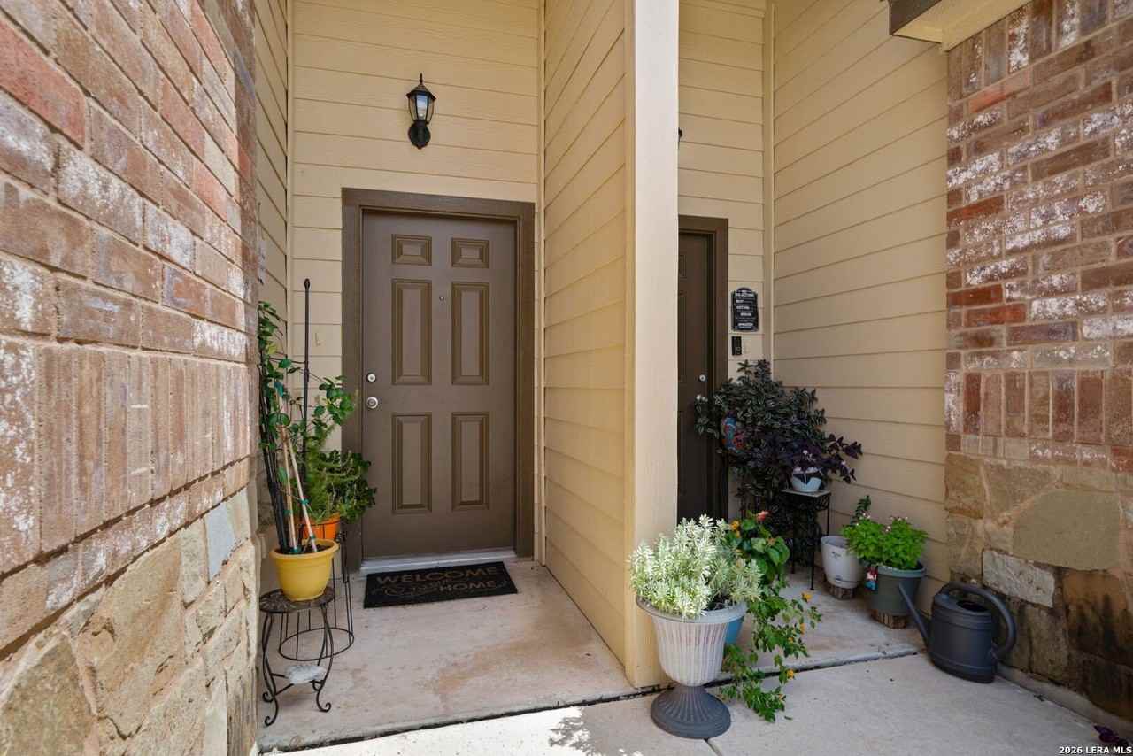 1100/1102 Stanley - Photo 4 of 27