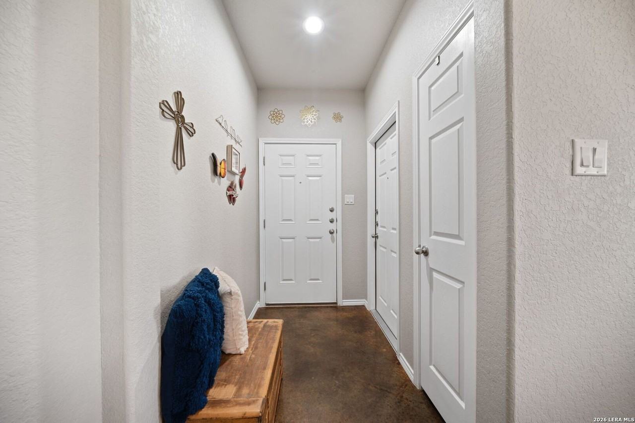 1100/1102 Stanley - Photo 5 of 27