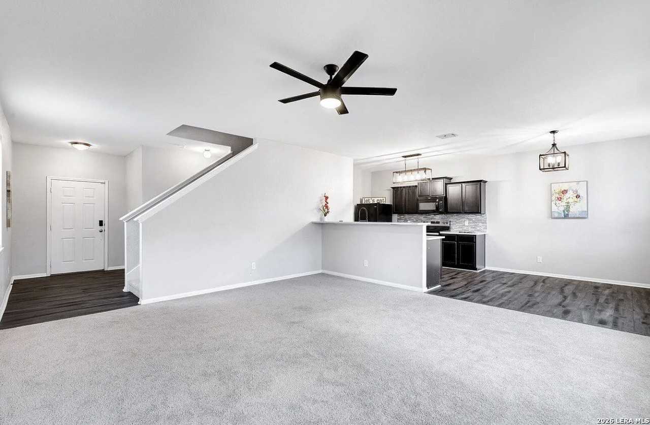 7087 Capeshaw - Photo 6 of 23