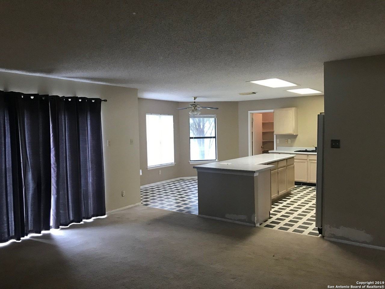 15010 Digger - Photo 4 of 19