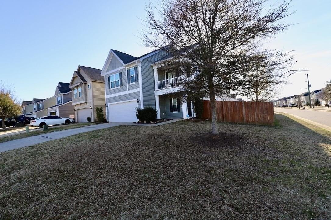 1786 Ruger Dr - Photo 3 of 50