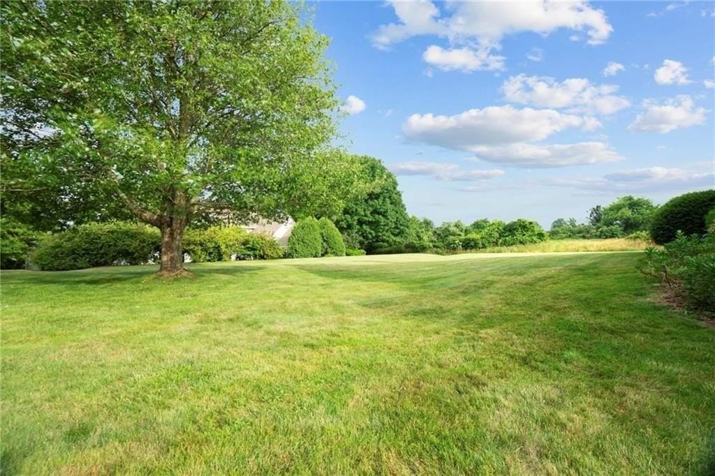 510 Corey Ln - Photo 2 of 25