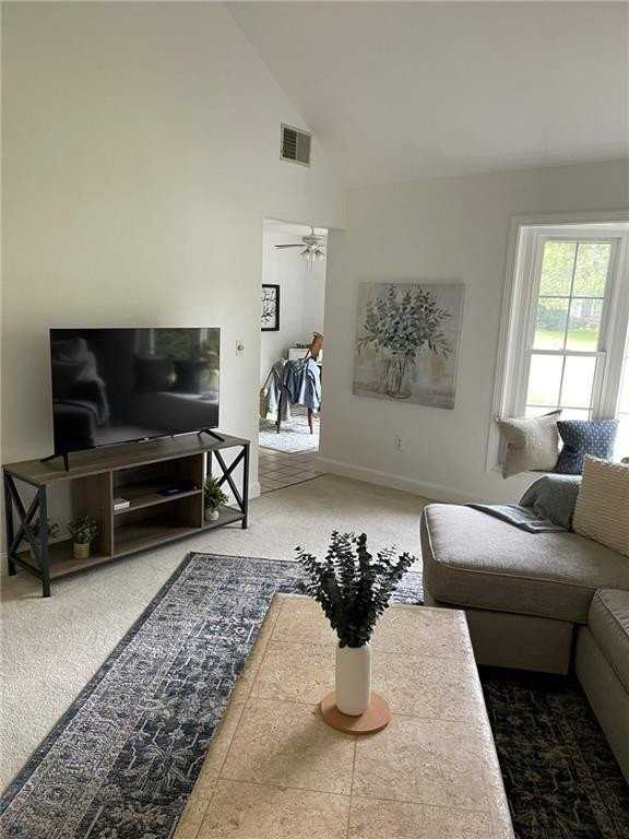 510 Corey Ln - Photo 6 of 25