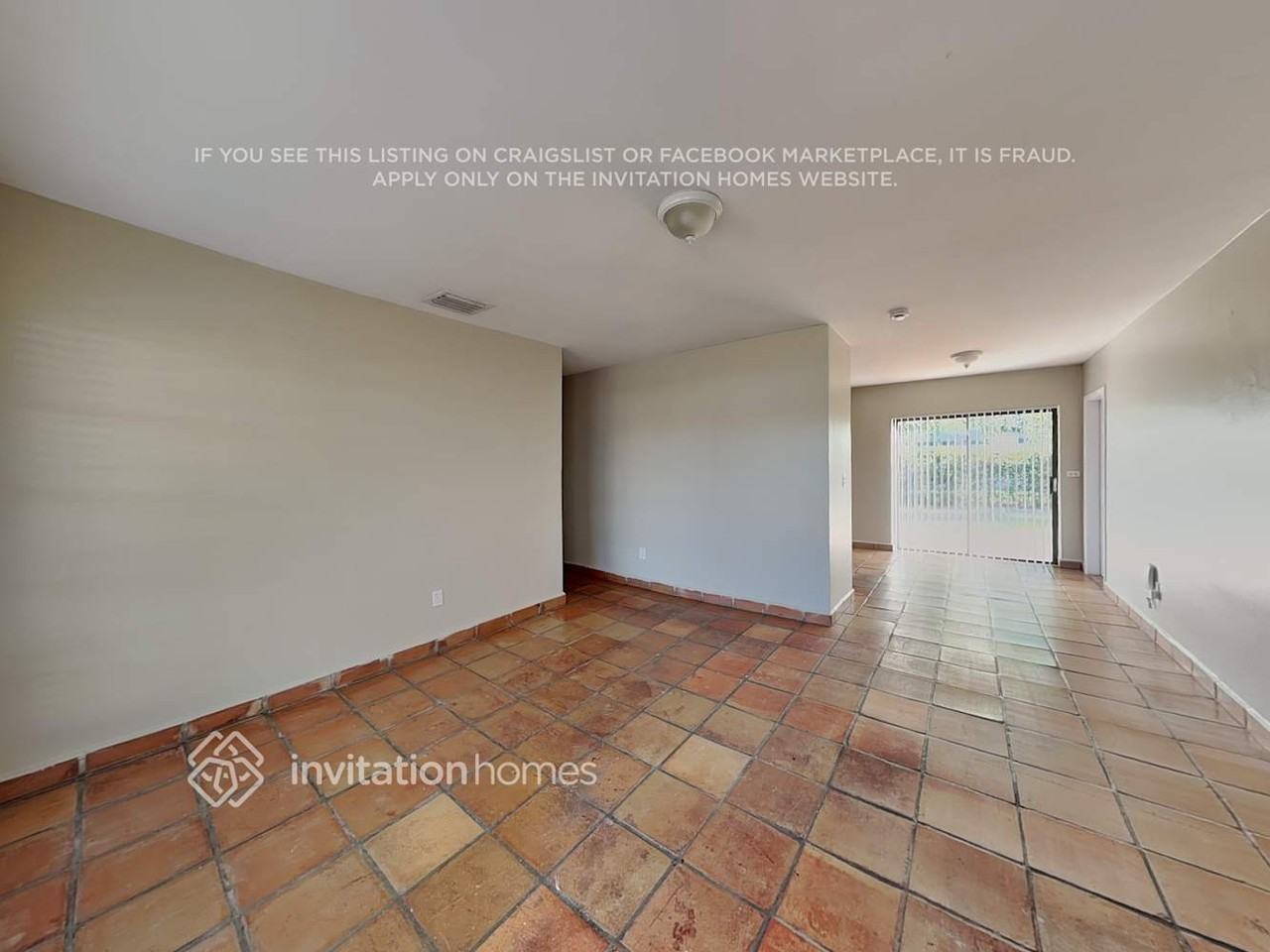 12420 Sw 187th St - Photo 5 of 18