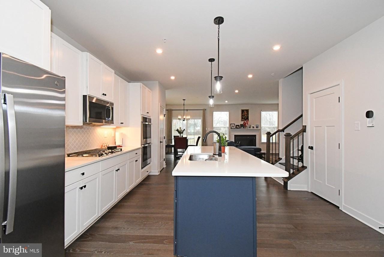 500 Sterling Dr - Photo 7 of 50