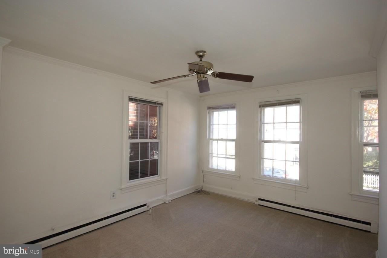 1006 Oronoco St Uppr Level - Photo 3 of 20