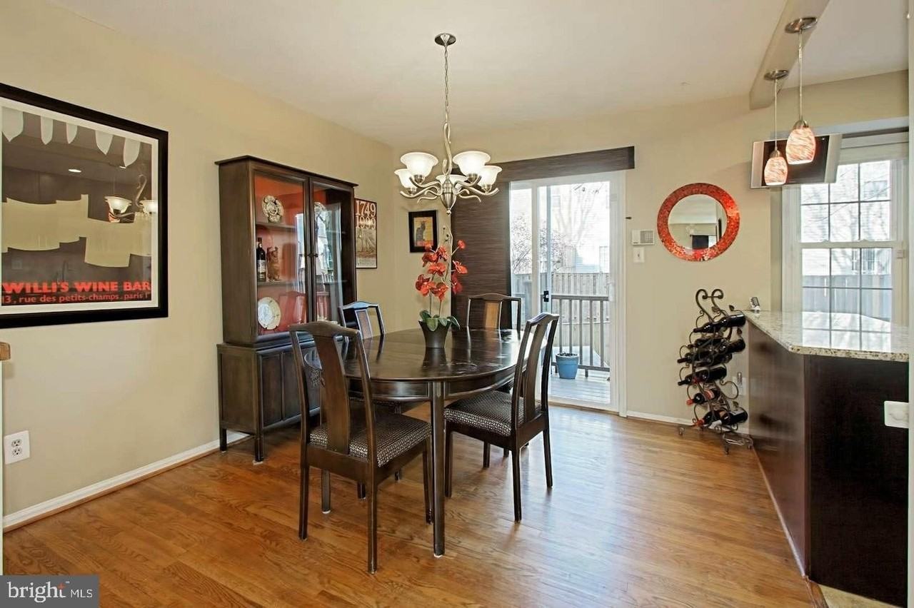 5 S Floyd St - Photo 4 of 30