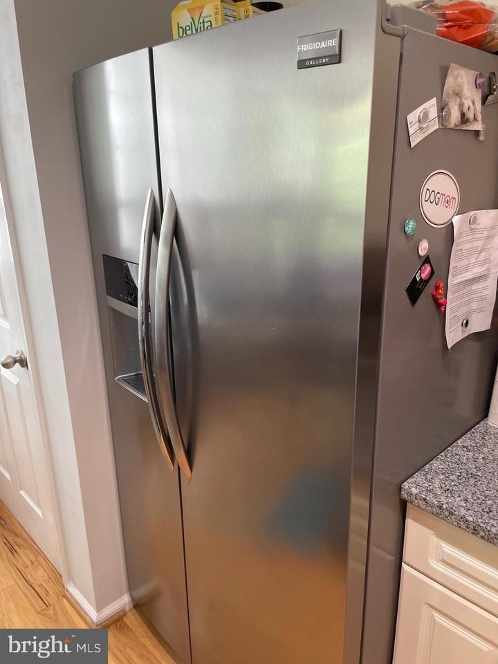 5948 Founders Hill Dr Unit 203 - Photo 7 of 25