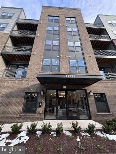 21950 Garganey Ter Unit 308 - Photo 2 of 33