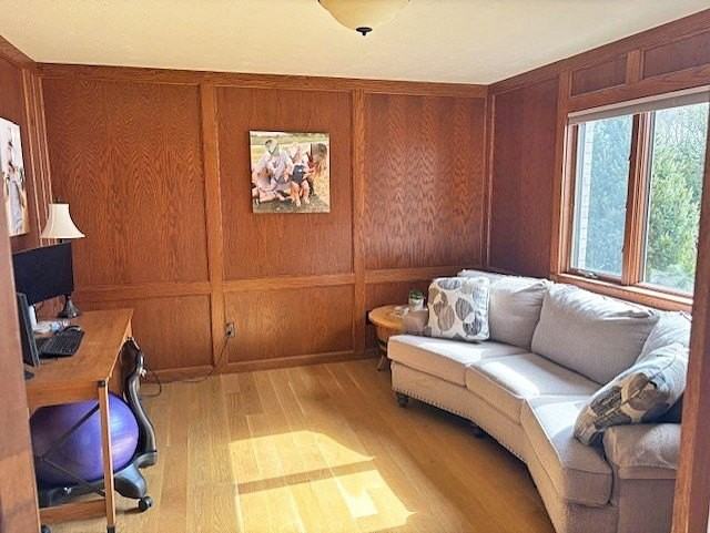 120 Marlboro Dr - Photo 6 of 17