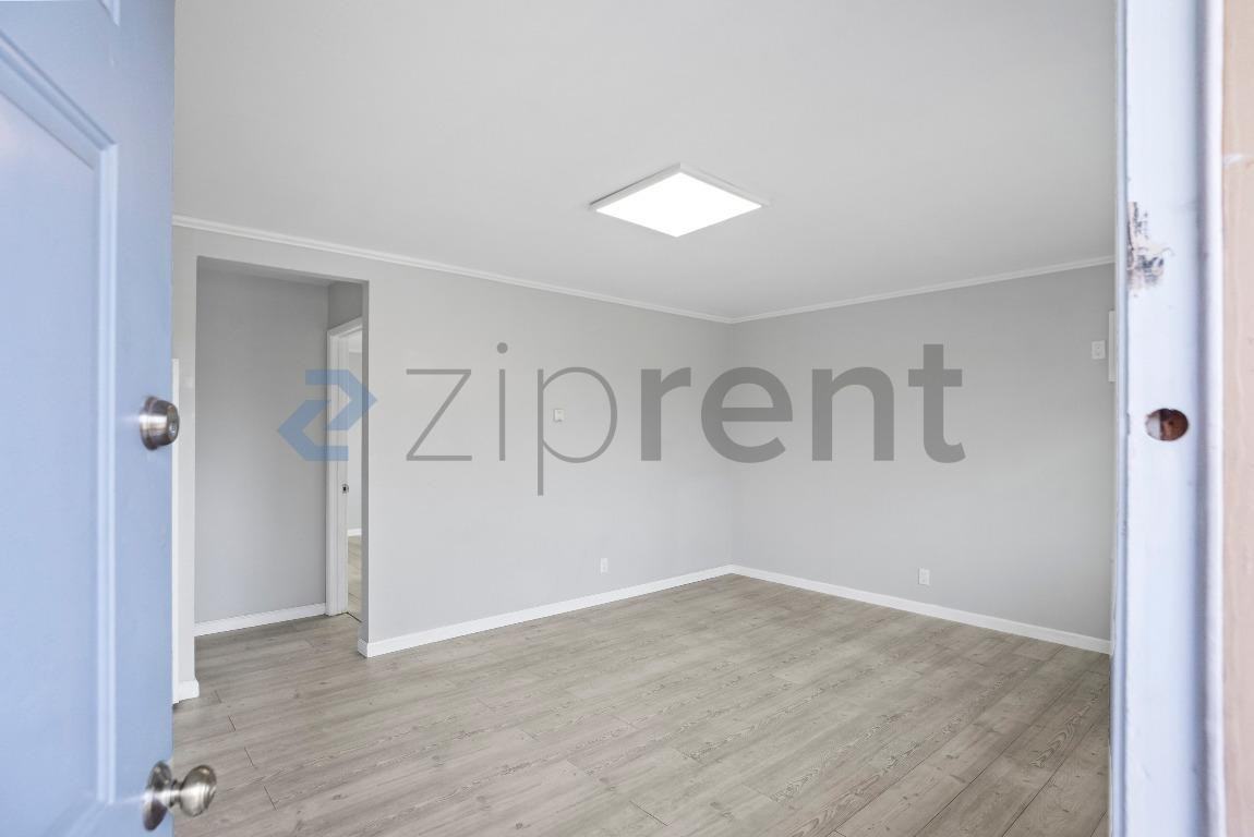 2659 Baldwin Ln #D - Photo 5 of 19