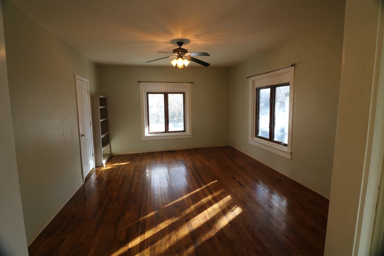 1626 Summit Lane - Photo 6 of 15