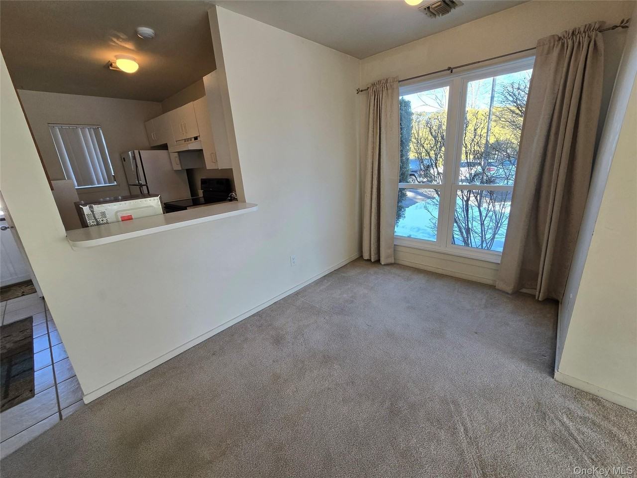 220 Montauk Hwy - Photo 5 of 20