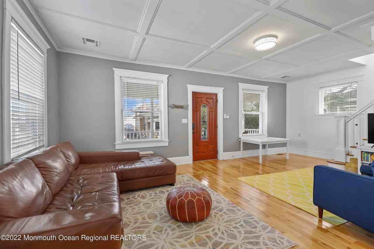 8 Arthur Ave - Photo 6 of 26