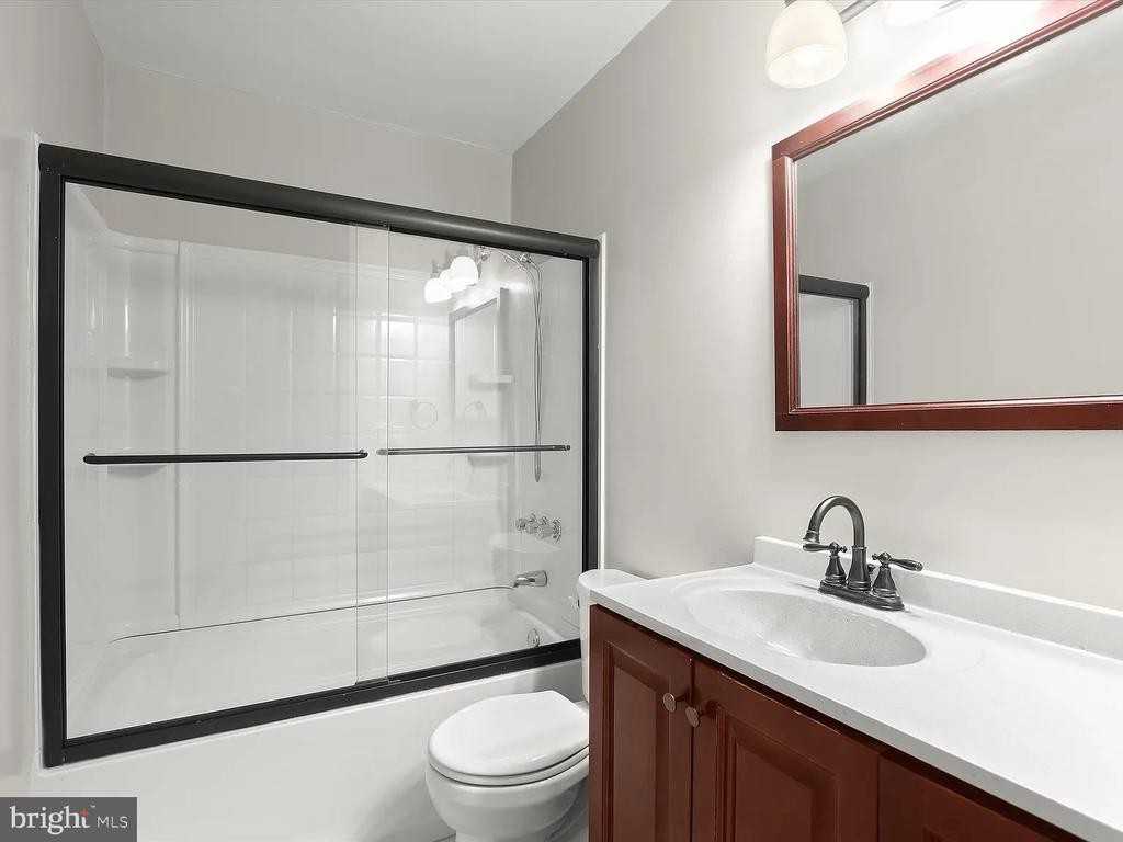 9075 N Laurel Rd ##G - Photo 2 of 28