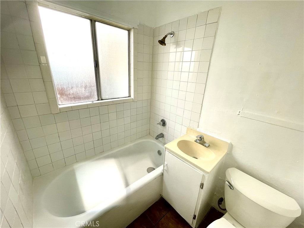 5427 1/2 Dairy Ave - Photo 6 of 11