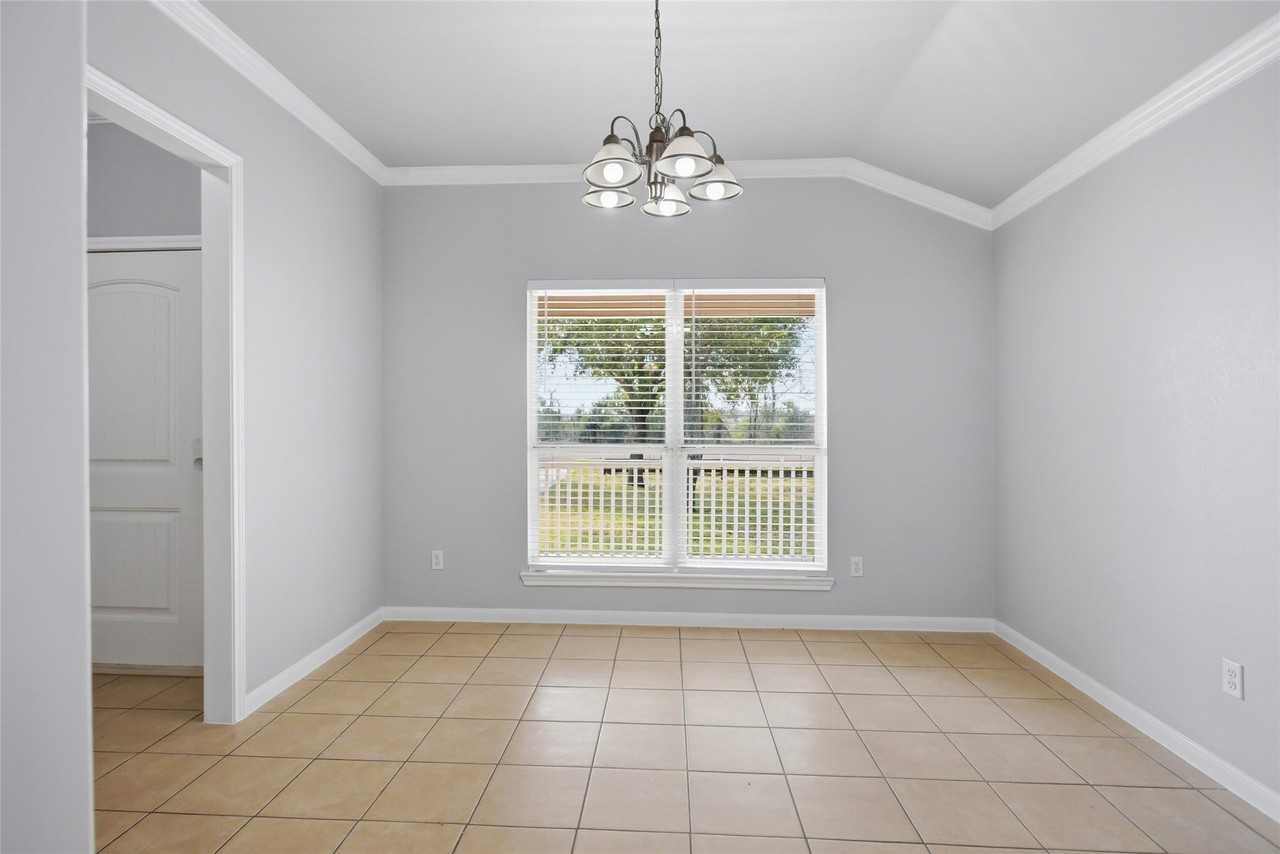 3141 County Road 81 - Photo 5 of 12