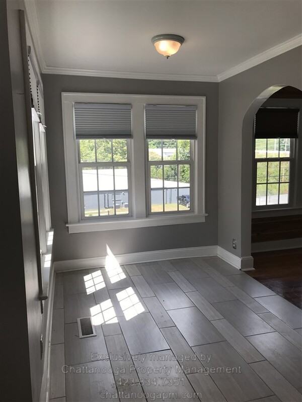 1108 Ashmore Ave - Photo 5 of 17