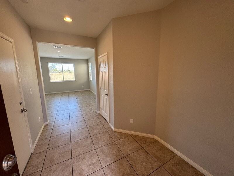 235 Moonshot St - Photo 2 of 22