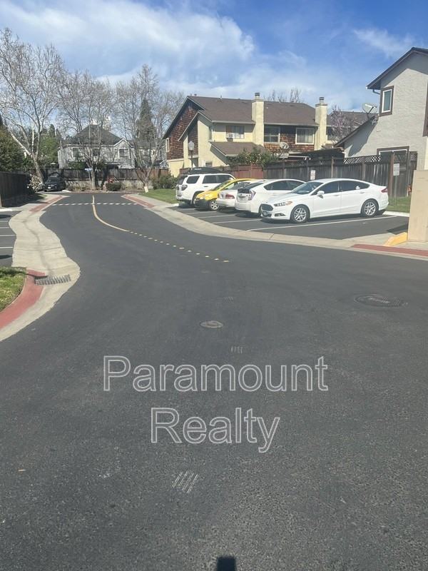 1655 Fern Pine Ct - Photo 4 of 5