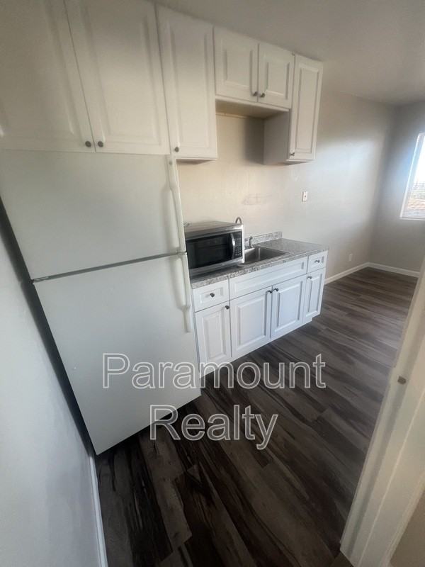 25648 Spring Dr #D - Photo 4 of 15