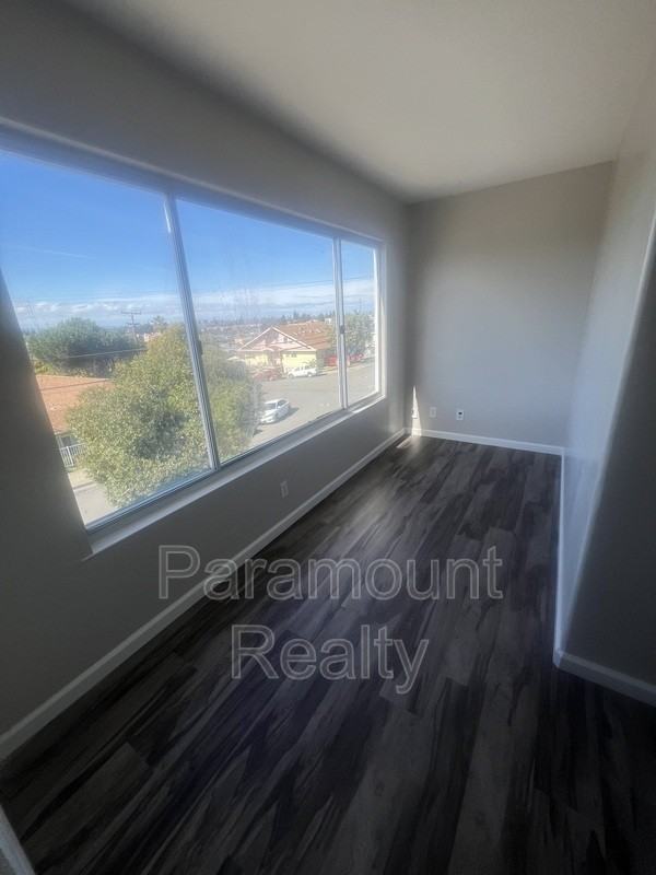 25648 Spring Dr #D - Photo 7 of 15