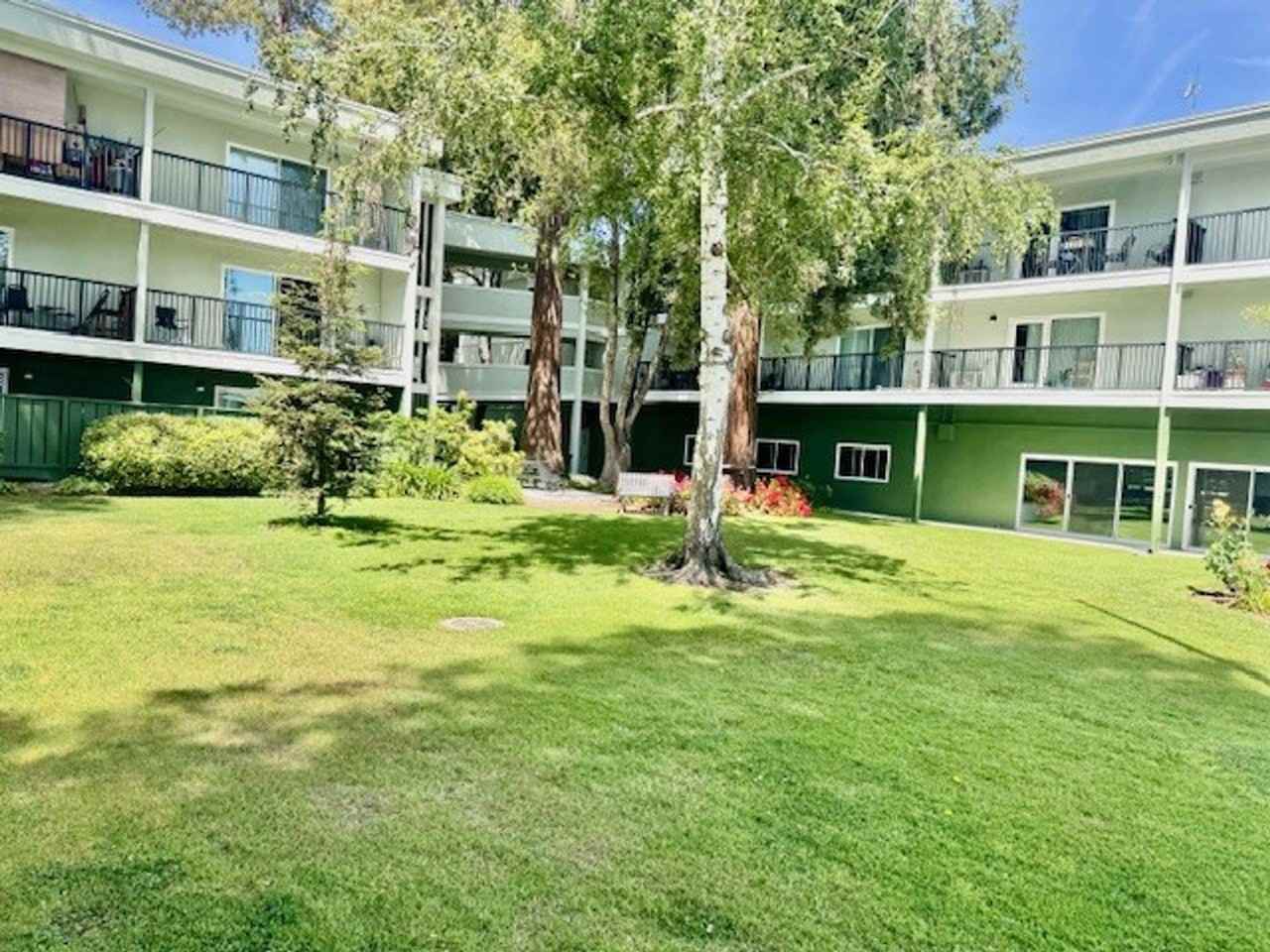 Corinthian House - Photo 7 of 7