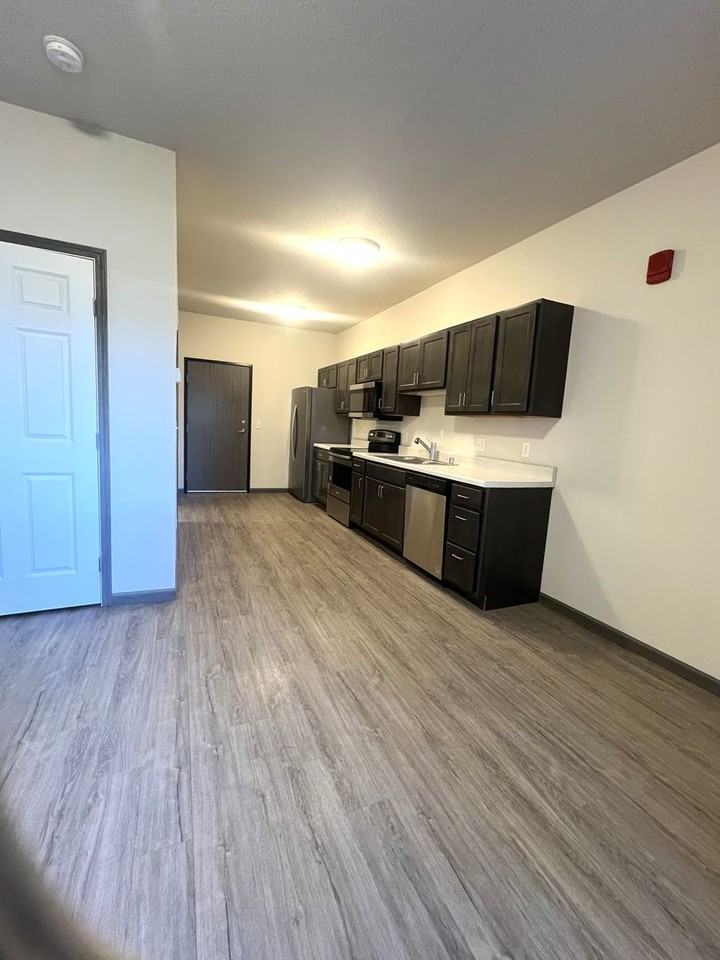 Ohana Apartments-Rent Special! - Photo 4 of 50