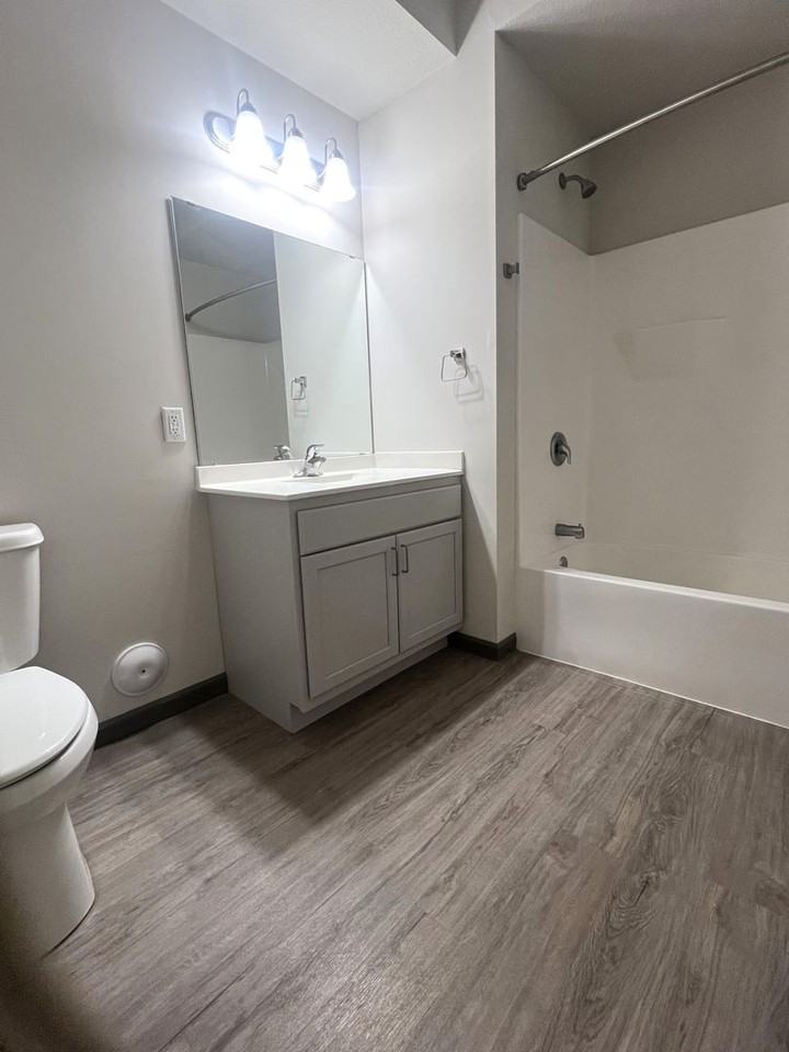 Ohana Apartments-Rent Special! - Photo 7 of 50