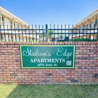 featured image of 2875 Iowa St