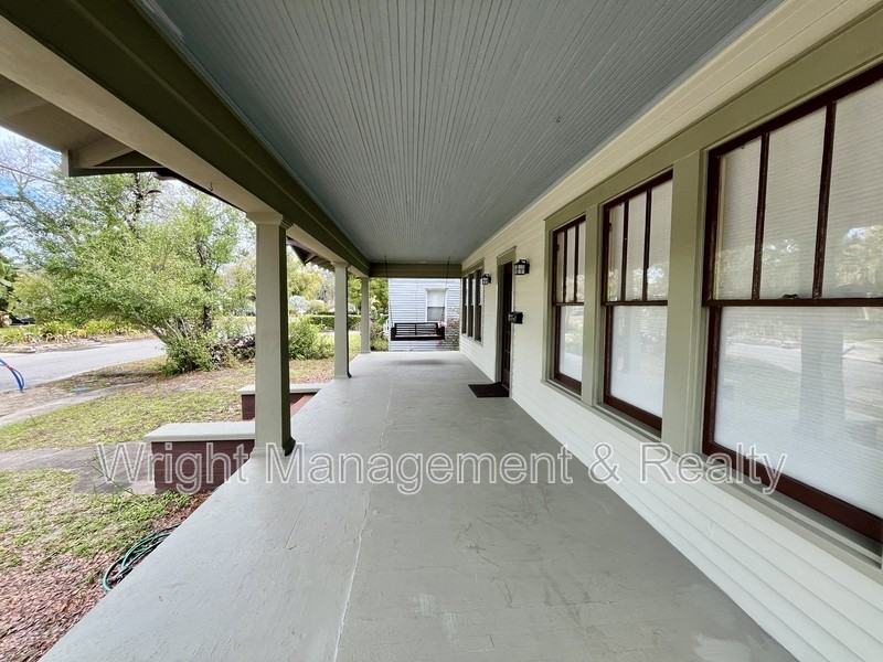 1401 E Powhatan Ave - Photo 2 of 24