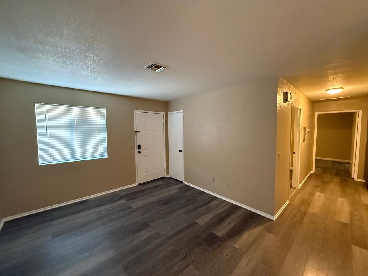 840 E Ridgecrest Blvd #32 - Photo 2 of 20