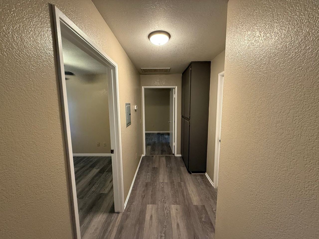 840 E Ridgecrest Blvd #32 - Photo 5 of 20