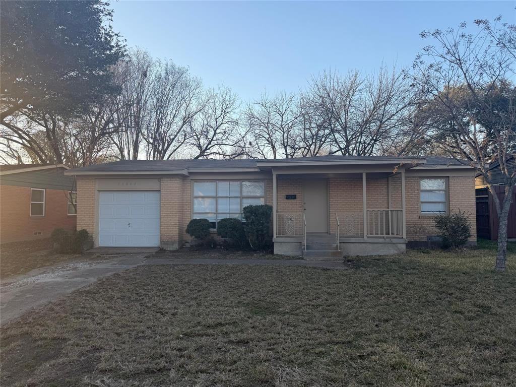 10841 Ruth Ann Dr - Photo 2 of 39