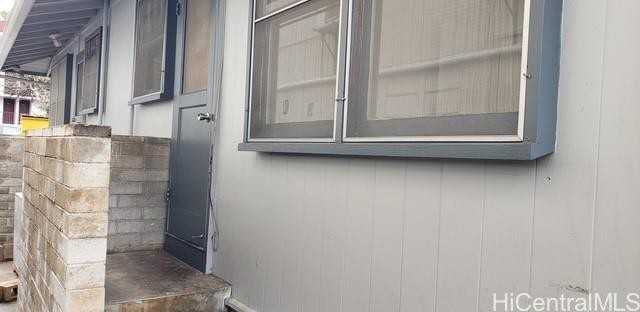 711 Birch St - Photo 3 of 7