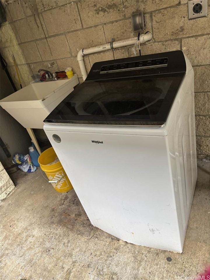 1774 Kuikele St - Photo 5 of 15