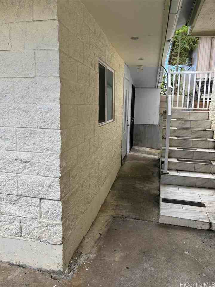 1774 Kuikele St - Photo 7 of 15