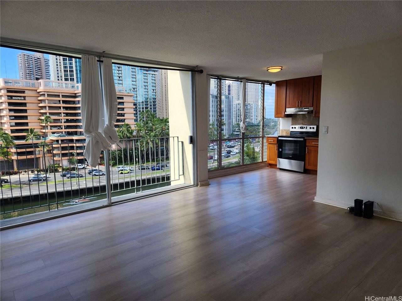 620 Mccully St #704 - Photo 4 of 20