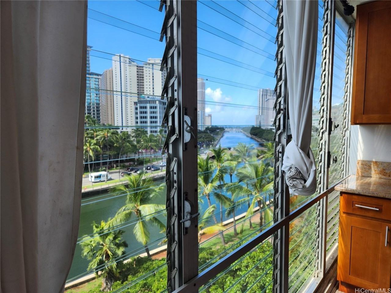 620 Mccully St #704 - Photo 7 of 20