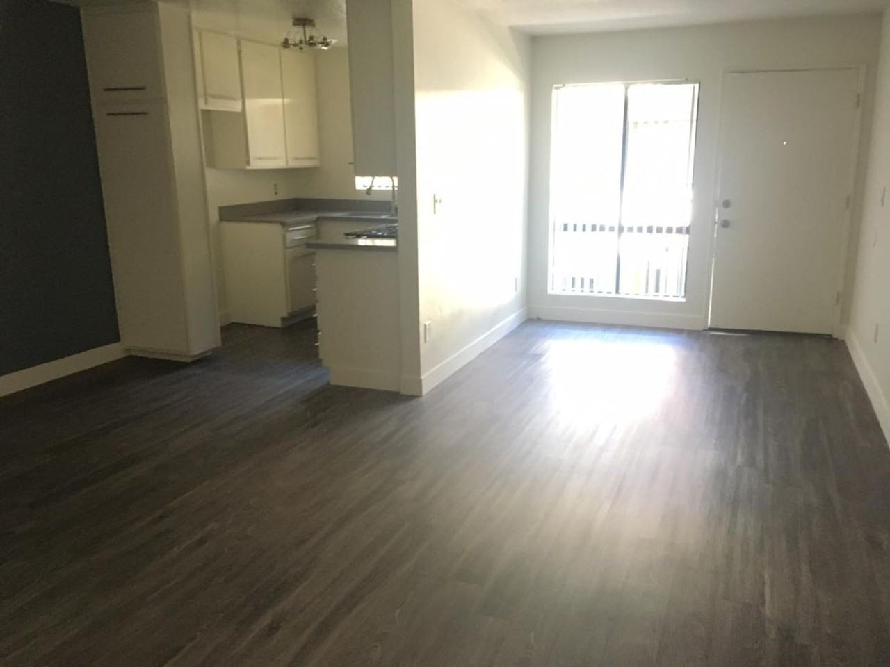 6545 Hazeltine Ave. Van Nuys, CA. 91401 - Photo 7 of 21