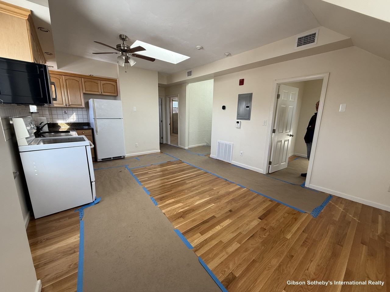 683 Tremont St #3 - Photo 3 of 16