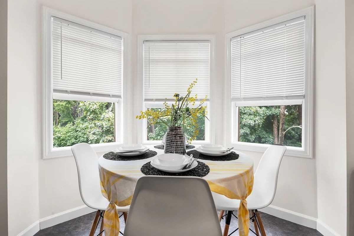 49 Cedar St - Photo 5 of 12