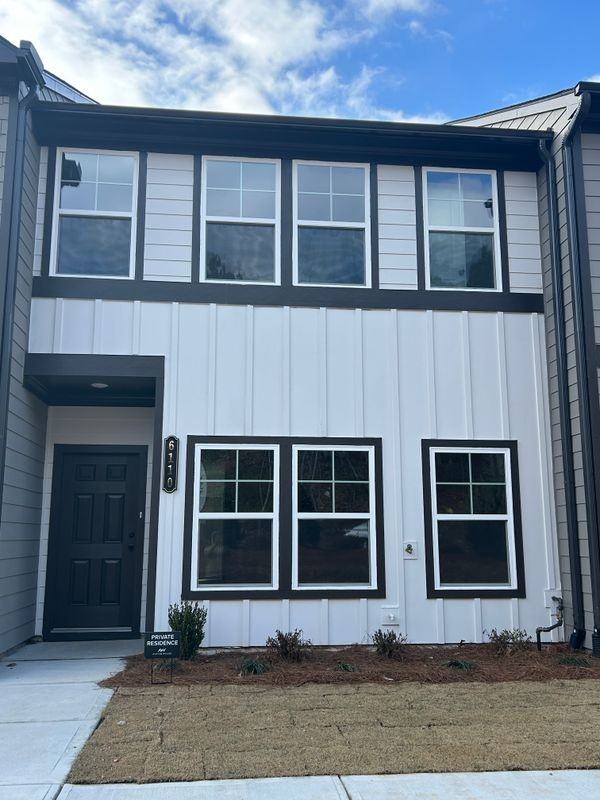 6110 Vaughmere Way - Photo 2 of 6