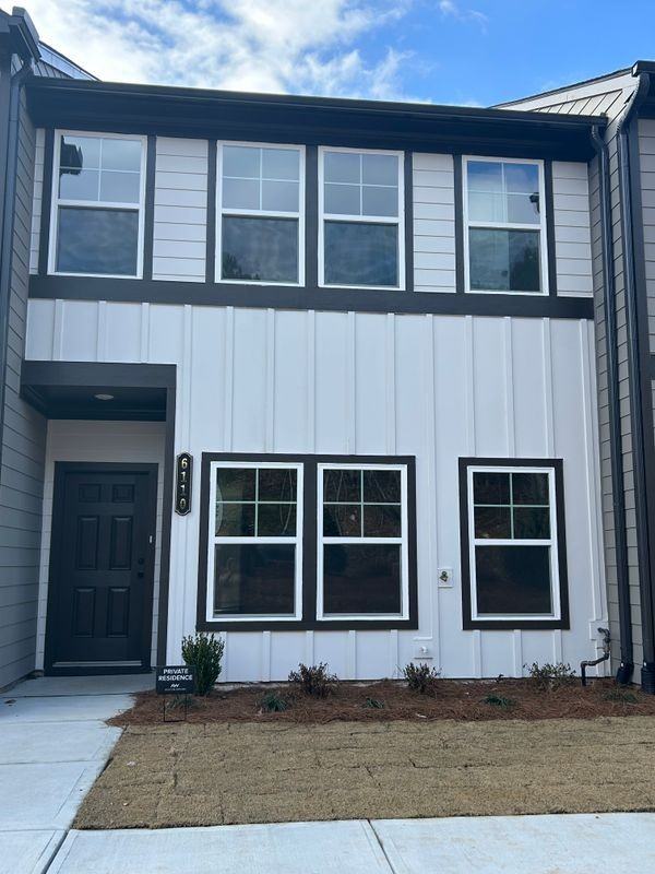 6110 Vaughmere Way - Photo 3 of 6