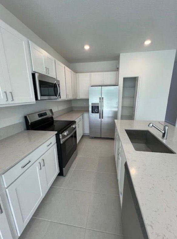 5355 Flannigan Way - Photo 2 of 10