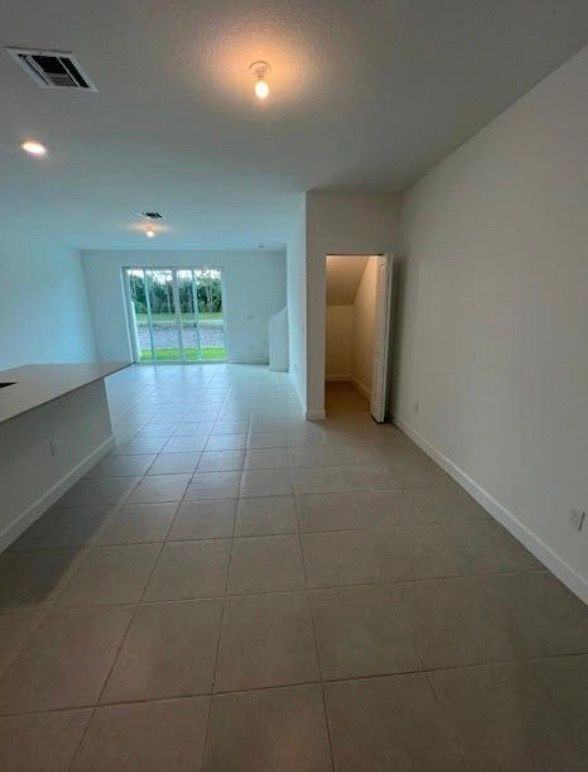 5355 Flannigan Way - Photo 5 of 10